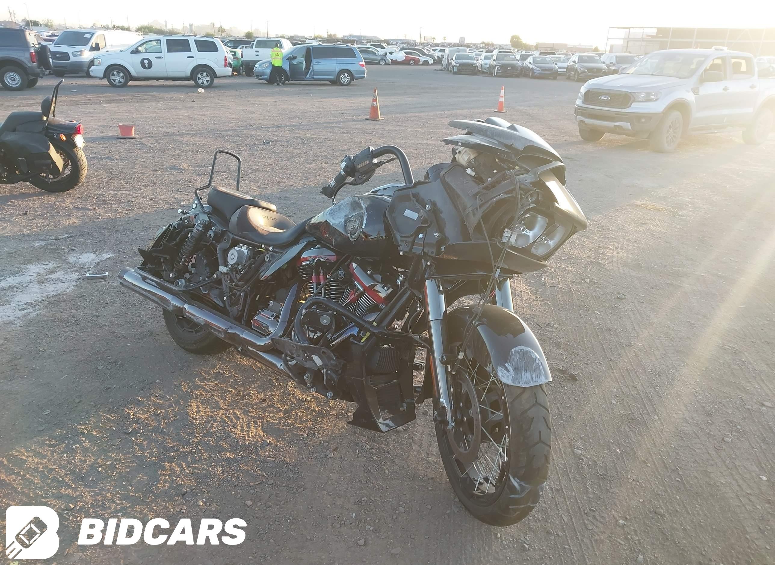 2022 Harley-Davidson FLTRXSE CVO Road Glide